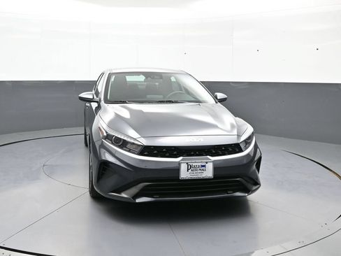 Certified 2024 Kia Forte LXS FWD image 2