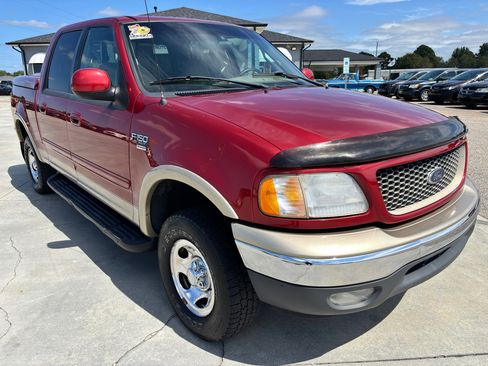 Used 2001 Ford F150 XLT image 2