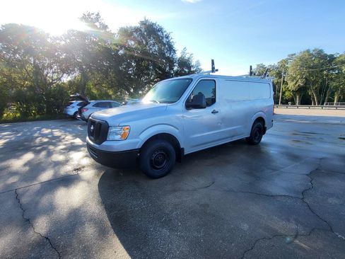 Used 2020 Nissan NV 2500 S RWD image 34