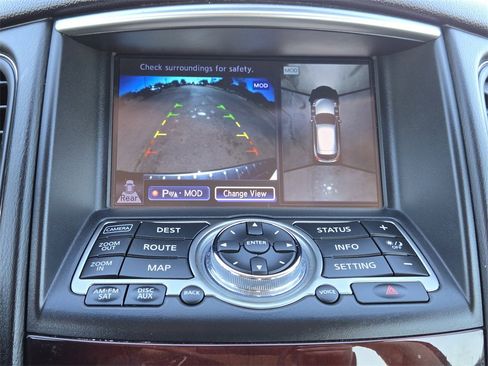 Used 2016 INFINITI QX50 2WD w/ Deluxe Touring Package image 19