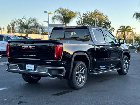 New 2026 GMC Sierra 1500 SLT w/ SLT Premium Plus Package image 15