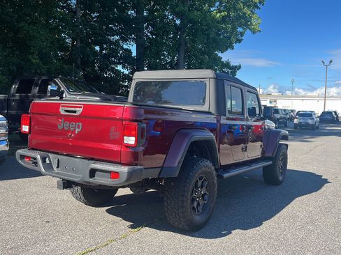 Used 2021 Jeep Gladiator Sport AWD/4WD image 5