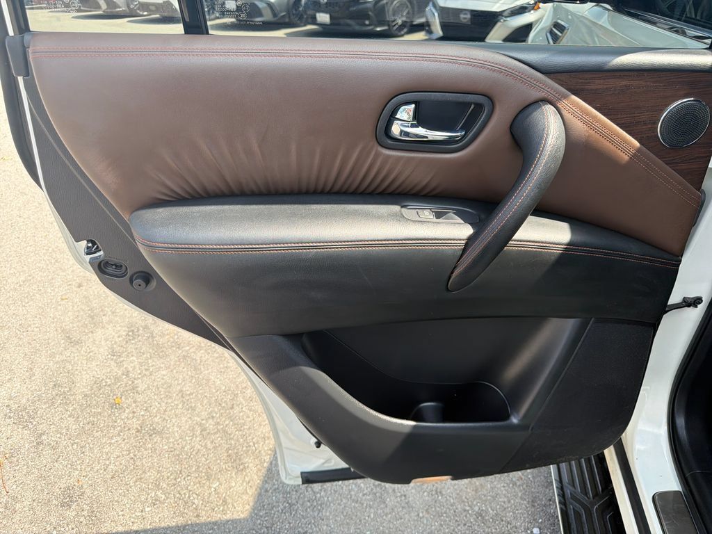 Used 2020 Nissan Armada Platinum w/ Platinum Reserve Package RWD image 29