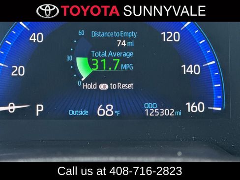 Used 2022 Toyota Corolla Cross XLE FWD image 29