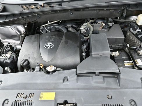 Used 2019 Toyota Highlander Limited AWD/4WD image 44