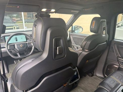 Used 2024 Rivian R1S Adventure AWD/4WD image 16