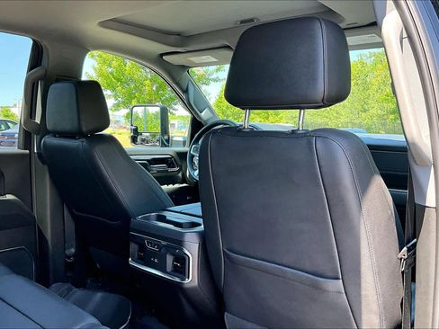 Used 2024 Chevrolet Silverado 2500 LTZ w/ LTZ Plus Package image 20