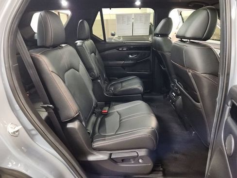 Certified 2025 Honda Pilot TrailSport image 31