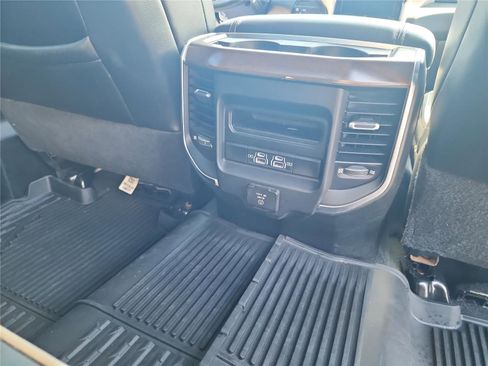 Used 2023 RAM 3500 Laramie image 28