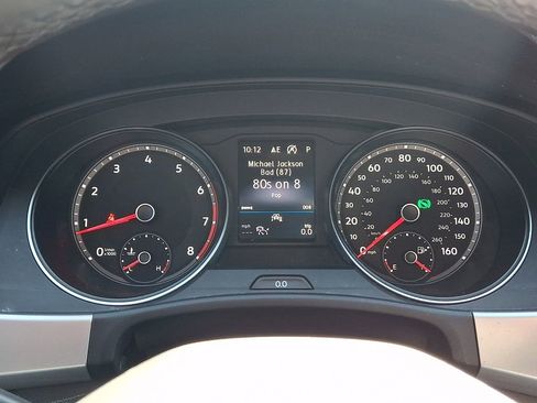 Certified 2020 Volkswagen Atlas Cross Sport SE w/ Panoramic Sunroof Package image 19