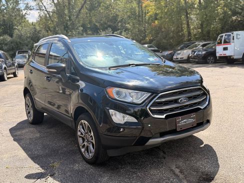 Used 2020 Ford EcoSport Titanium AWD/4WD image 8