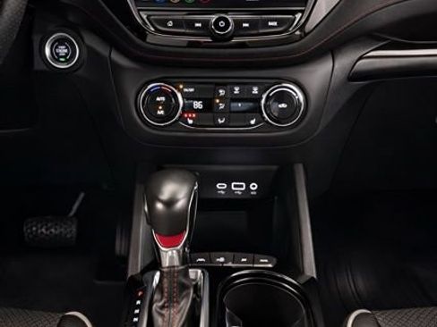 Used 2021 Chevrolet TrailBlazer RS w/ Convenience Package image 20