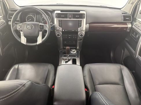Used 2022 Toyota 4Runner Limited AWD/4WD image 16
