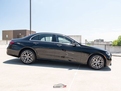 Used 2021 Mercedes-Benz E 350 4MATIC Sedan w/ Premium Package image 8