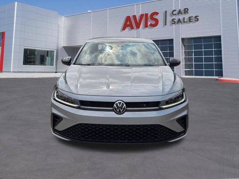 Used 2025 Volkswagen Jetta Sport FWD image 13