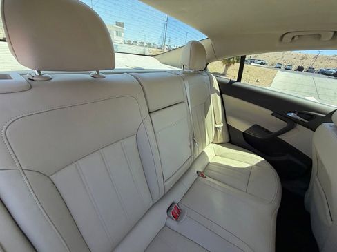 Used 2011 Buick Regal CXL w/ RL3 Preferred Equipment Group FWD image 18