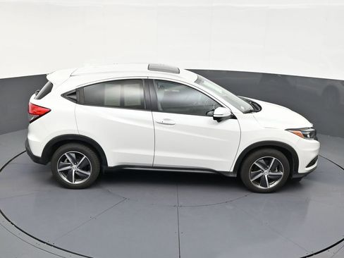 Used 2021 Honda HR-V EX image 18