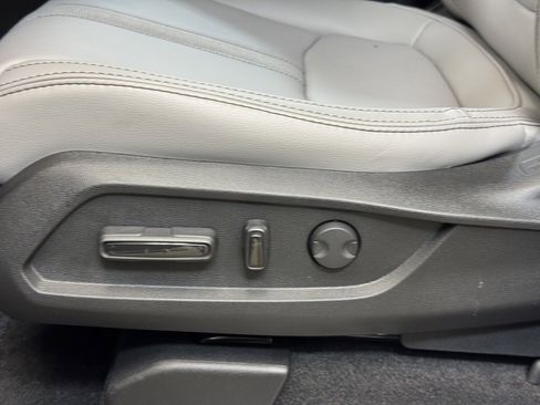 New 2025 Honda Pilot EX-L image 11