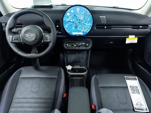 Certified 2025 MINI Cooper S image 21