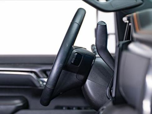 Used 2024 GMC Sierra 2500 AT4 w/ AT4 Premium Plus Package image 27