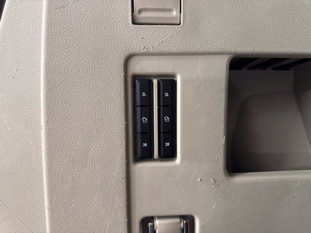 Used 2019 Lincoln Navigator Reserve w/ Cargo Package AWD/4WD image 16