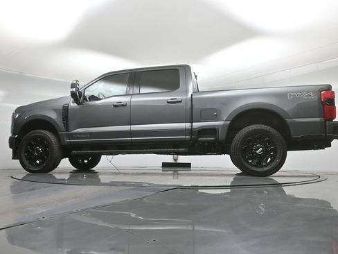 New 2026 Ford F250 Lariat w/ Black Appearance Package image 49