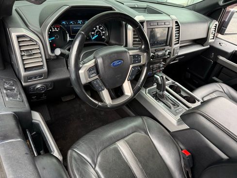 Used 2019 Ford F150 Platinum w/ Equipment Group 701A Luxury image 11