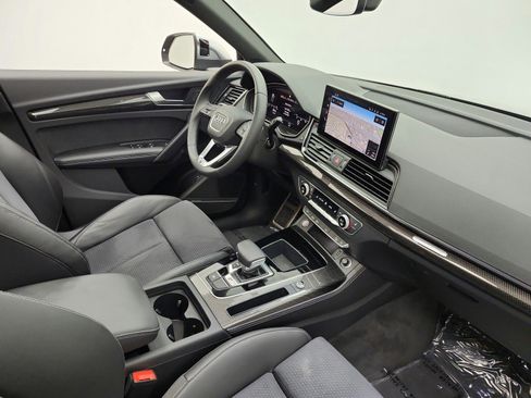 Used 2023 Audi SQ5 Premium Plus w/ Premium Plus Package AWD/4WD image 18