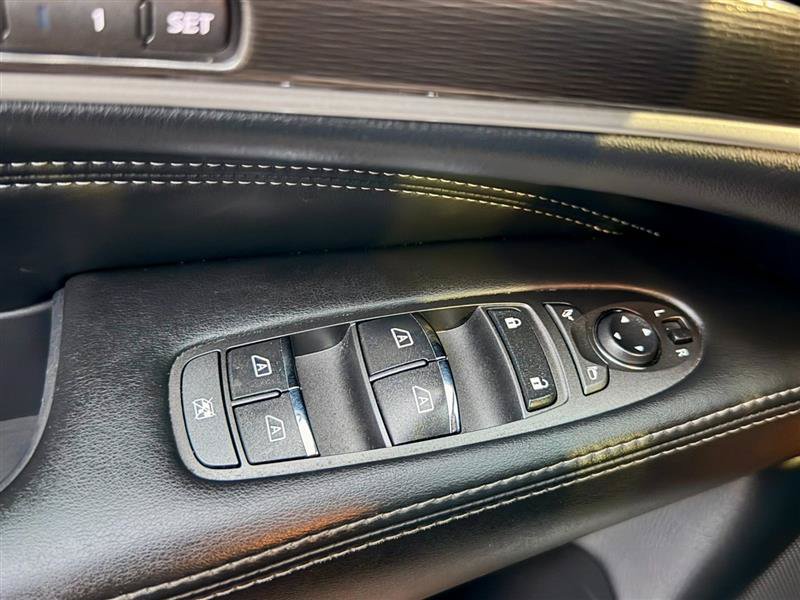 Used 2018 INFINITI QX60 Luxe AWD/4WD image 27