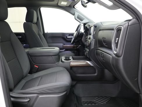 Certified 2021 Chevrolet Silverado 1500 LT Trail Boss w/ Convenience Package II AWD/4WD image 9