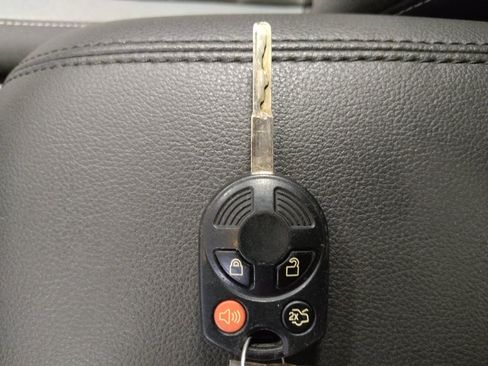 Used 2016 Ford Escape SE w/ Equipment Group 201A image 32