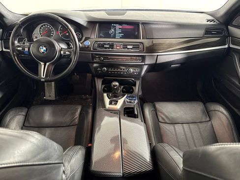 Used 2014 BMW M5 RWD image 15