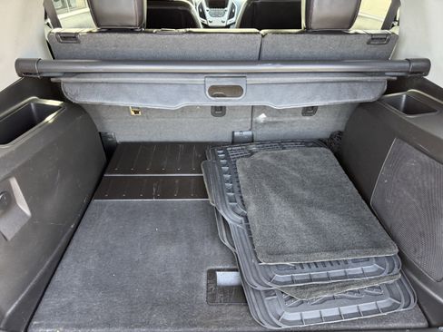 Used 2014 GMC Terrain Denali w/ Cargo Package image 18