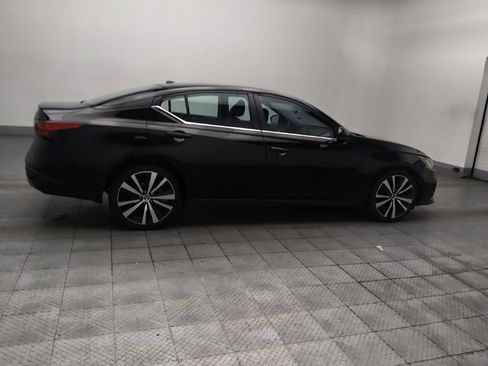 Used 2020 Nissan Altima 2.5 SR w/ Premium Package AWD/4WD image 10