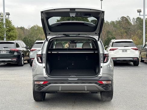 Used 2024 Hyundai Tucson Limited image 15