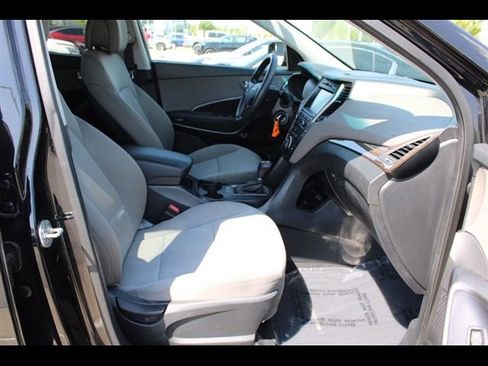Used 2017 Hyundai Santa Fe Sport AWD/4WD image 18