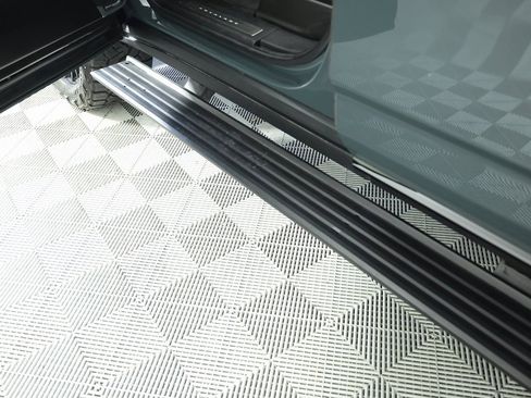 Used 2025 Cadillac Escalade V image 21