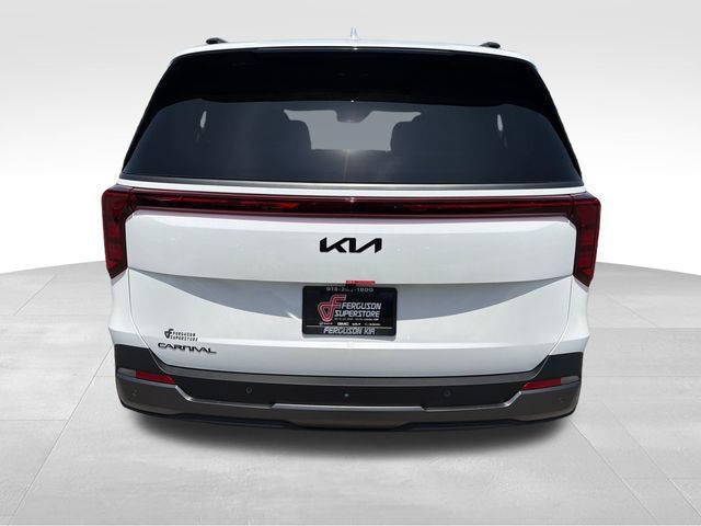 New 2027 Kia Carnival SX w/ Dark Edition Package FWD image 6