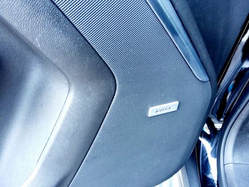 Used 2021 GMC Yukon Denali w/ Denali Ultimate Package image 18