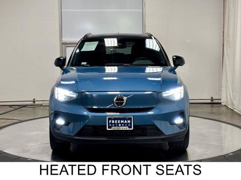 Used 2023 Volvo XC40 Recharge Plus w/ Protection Package Premier AWD/4WD image 3