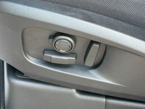 New 2026 Land Rover Defender 110 X image 25