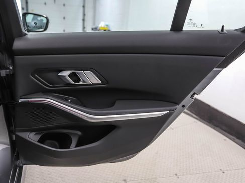Used 2023 BMW 330i xDrive Sedan w/ Driving Assistance Package AWD/4WD image 25