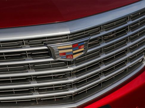 Used 2019 Cadillac XT5 Platinum image 9