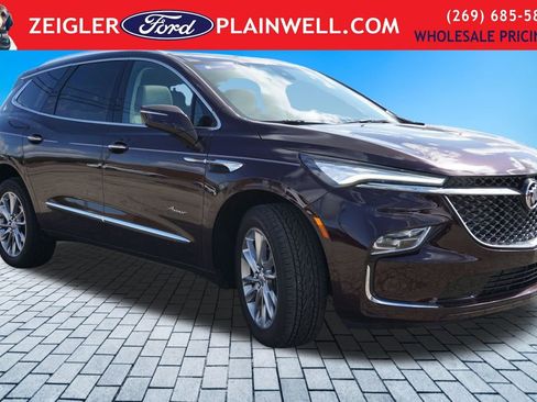Used 2023 Buick Enclave Avenir w/ Avenir Technology Package AWD/4WD image 7