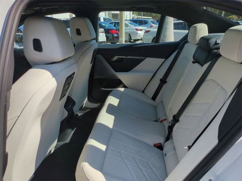 New 2026 BMW 530i w/ Premium Package image 12