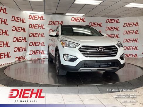 Used 2016 Hyundai Santa Fe Limited w/ Option Group 04 AWD/4WD image 1