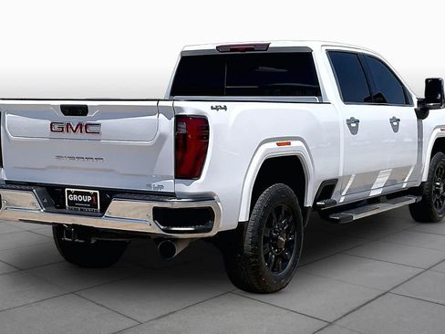 Used 2025 GMC Sierra 2500 SLT w/ Texas SLT Premium Package AWD/4WD image 12