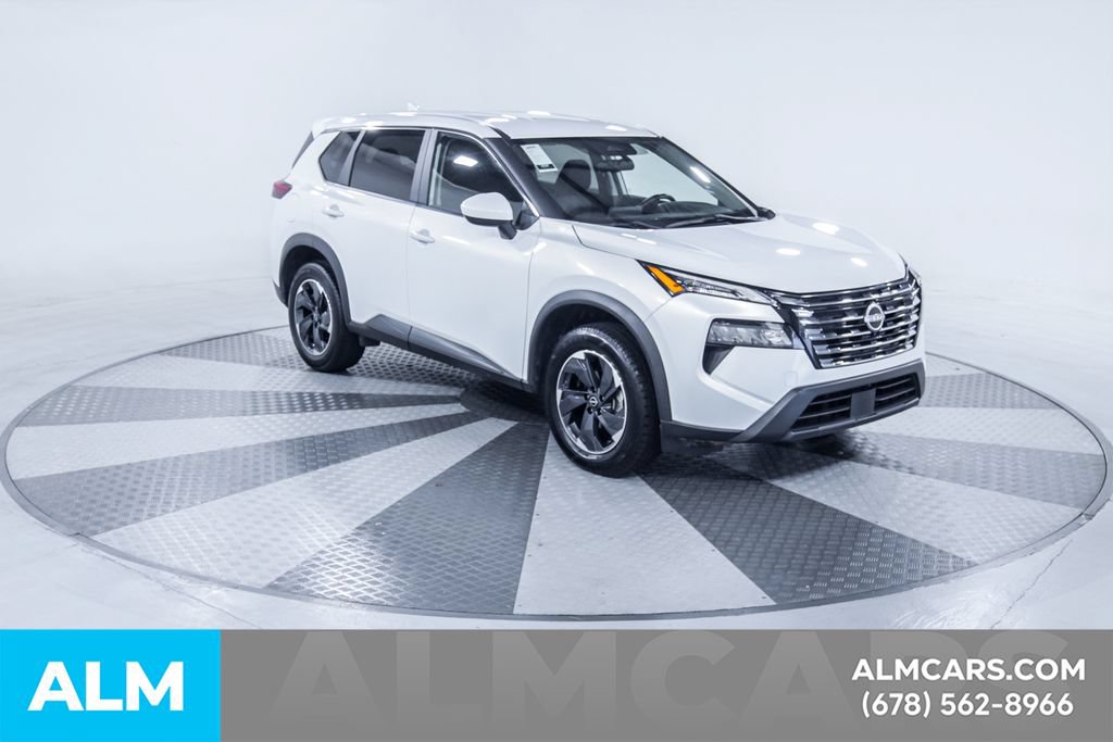 Used 2024 Nissan Rogue SV FWD image 14
