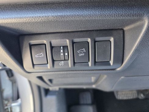 Used 2022 Subaru Outback Limited AWD/4WD image 13