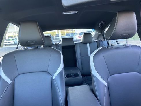 Used 2025 Toyota Camry SE FWD image 23